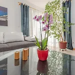 Romantic Oasis * 扎达尔