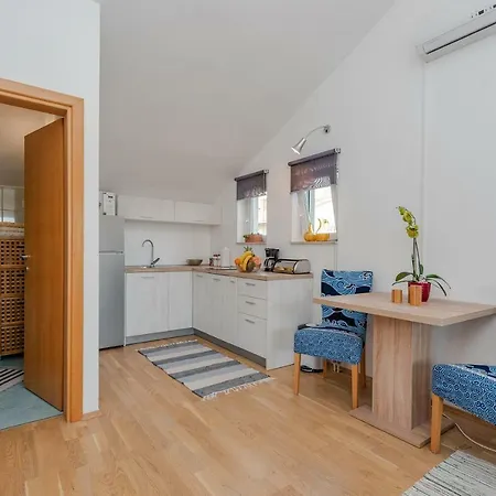 Romantic Oasis 公寓 扎达尔