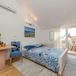 Apartman Romantic Oasis *