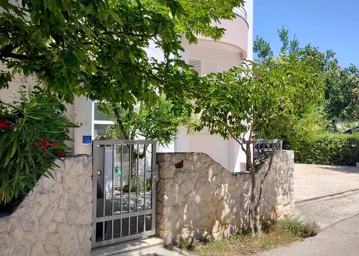 Romantic Oasis Apartment Zadar